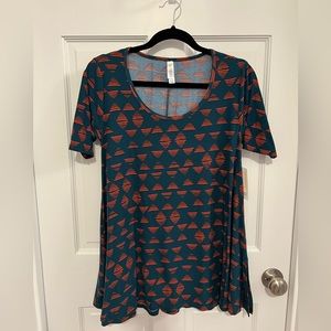 LuLaRoe Perfect top